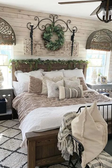 French Country Bedrooms, Rustic Bedroom Decor, Farmhouse Bedroom Decor, Country Bedroom, Farmhouse Decor Living Room, Bedrooms Decor, Decor Elements, Chic Bedroom, Master Bedrooms Decor