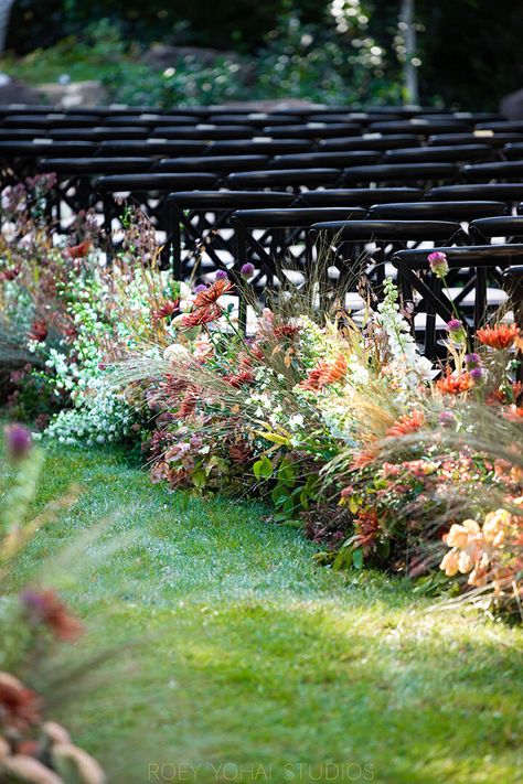 Aisle Arrangements Wedding, Ceremony Aisle Decor, Studio Mondine, Ceremony Aisle, Fall Shoot, Napa Valley Wedding, Aisle Flowers, Grass Wedding, Ceremony Inspiration