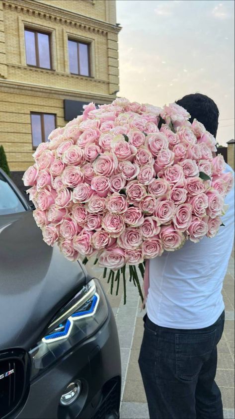 Luxury Flower Bouquets, Boquette Flowers, Nothing But Flowers, Wallpaper Patterns, Flower Therapy, Beautiful Bouquet Of Flowers, Luxury Flowers, Beautiful Bouquet, Couple Aesthetic