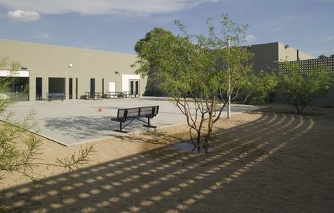 Desiderata Alternative High School / Jones Studio | ArchDaily Wood Roof Structure, High School Education, Wood Roof, Outdoor Classroom, Roof Structure, New Space, Industrial Buildings, Learning Environments, Workout Rooms