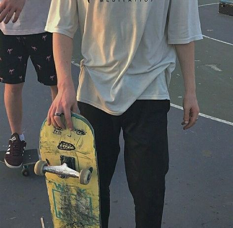 Daniel Core Aesthetic, Eric Core, Daniel Core, Mariana Zapata Aesthetic, Skater Guy, Skater Core, Skate Boy, Skate Aesthetic, Skateboard Aesthetic