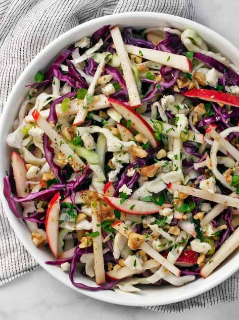 Salad Recipes With Apples, Recipes With Apples, Apple Cabbage, Apple Salad Recipe, Red Cabbage Salad, Red Cabbage Slaw, Champagne Vinaigrette, Cabbage Salad Recipes, Apple Salad Recipes