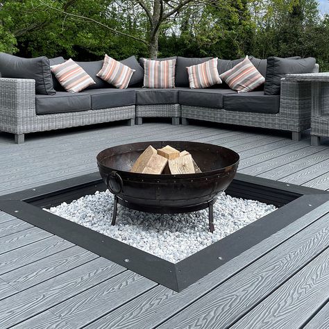 Decking With Fire Pit, Composite Decking Garden, Large Decking Area Ideas, Decking Fire Pit, Composite Deck With Fire Pit, Garden Decking Ideas Layout Patio Design, Composite Decking Ideas Garden, Composite Decking Pool, Decking Ideas Garden