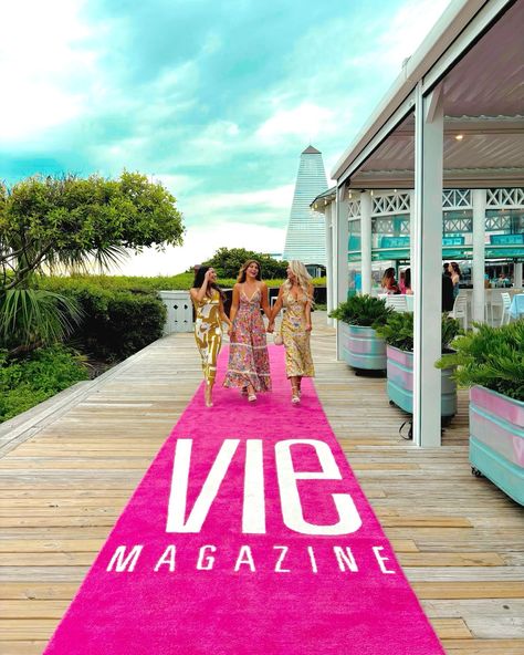 Had an amazing time at the Vie Magazine cookbook signing event at Bud and Alley’s in Seaside, Florida! 📚✨ Loved connecting with these incredible ladies and celebrating the art of culinary storytelling. Proud to be here as the owner of Abode Marketing Agency! 🌟 #VieMagazine #CookbookSigning #SeasideFL #BudAndAlleys #WomenInBusiness #AbodeMarketingAgency #CommunityConnections #EventMarketing #Inspiration #Networking The Vie, Seaside Fl, Seaside Florida, It Network, Event Marketing, Book Signing, Proud To Be, Marketing Agency, Storytelling