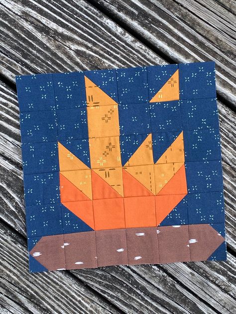 Fire Quilt Pattern, Campfire Quilt Block, Summer Camp Quilt Pattern, Tent Quilt Block, Oregon Quilt Block, Nature Quilt Blocks, Camping Quilt Block, Arrowhead Quilt Block Pattern, Camping Themed Quilts