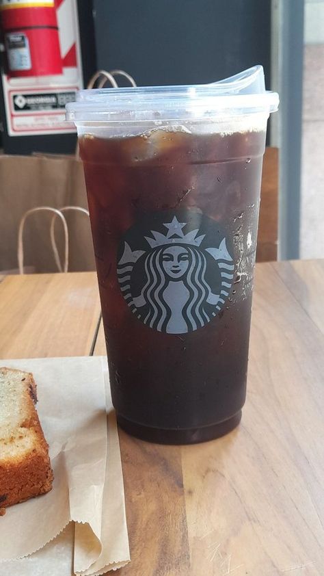 Americano Coffee Aesthetic, Iced Americano Starbucks, Americano Starbucks, Starbucks Americano, Homemade Coffee Drinks, Secret Menu Items, Iced Americano, Americano Coffee, Perfect Summer Drink