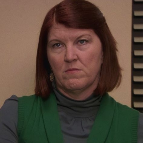 the office | meredith palmer | aesthetic icons Meredith The Office, Meredith Palmer, Office Icon, Office Color, Office Games, Office Door, Office Colors, Fav Characters, The Office