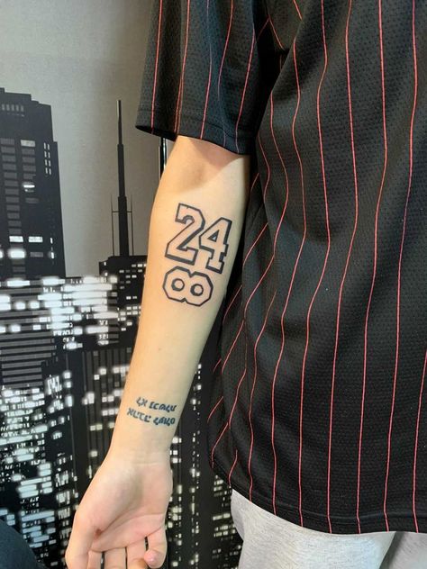 Basketball Tattoos For Men Ideas, Kobe Tattoos Ideas, Kobe Bryant Tattoo Ideas, Kobe Bryant Tattoo, Anthony Tattoo, Wave Tattoo Sleeve, Kobe Tattoo, Basketball Tattoos, Arm Tattoos For Guys Forearm