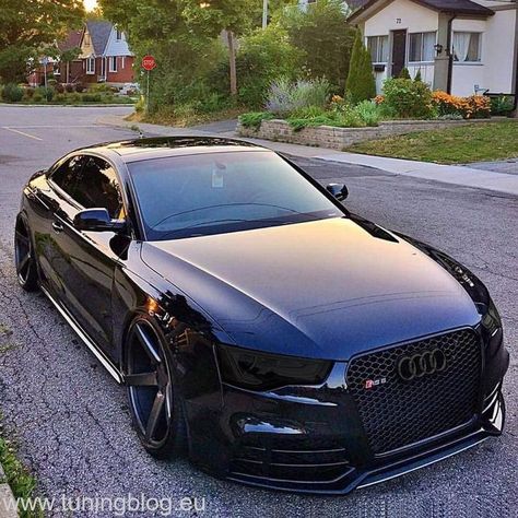 Darth Vader style Audi RS5. #audirs5 #black Audi S7, Audi Rs5, Black Panthers, Lamborghini Veneno, Pagani Huayra, Audi S5, Stance Nation, Audi Cars, Audi Tt