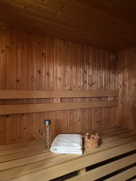 Sauna Insta Pics, Sauna Aesthetic Instagram Story, Sauna Pictures Instagram, Spa Trip Aesthetic, Sauna Instagram Story, Glow Up Aesthetic Pics, Ice Bath Aesthetic, Spa Day Aesthetic, Sauna Aesthetic