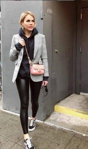 Black Blazer Leather Leggings, Blazer Hoodie And Leggings Outfit, Commando Leather Leggings Outfit, Office Leggings Outfit Summer, Women’s Casual Street Wear, Hoody Leggings Outfit, Leather Pants And Vans Outfit, Black Leggings Outfit Autumn, Leather Leggings And Hoodie Outfit