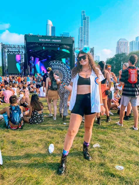 Lollapalooza Chicago Outfits, Lollapalooza Outfit Chicago, Lollapalooza Outfit Ideas Chicago, Lalapalooza Outfits Chicago, Lollapalooza Aesthetic, Music Fest Outfit, Outfit Lollapalooza, Lollapalooza Outfit Ideas, Fest Outfit Ideas