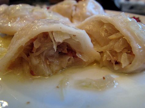 cabbage-perogies-inside Ukraine Dishes, Sauerkraut Perogies, Perogi Casserole, Pierogi Fillings, Ukrainian Perogies, Potato Perogies, Ukraine Recipes, Ukrainian Dishes, Ukrainian Desserts