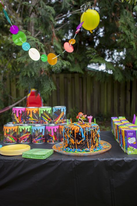 Splatoon Birthday Party, Paintball Splatter, Splatoon Cake, County Fair Party, Splatoon Party, Splatoon Birthday, Paintball Cake, Splatter Cake, Paintball Birthday