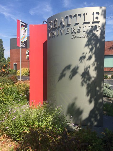 Seattle University. ａｖｅｒｙ ｌａｎｅ Seattle University Campus, Seattle Trip, Seattle University, College Tour, Future School, Career Vision Board, Dream School, Top Colleges, College Kids