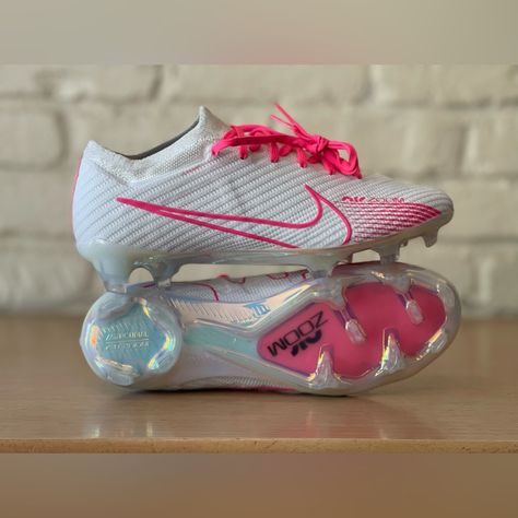 Nike By You Zoom Vapor 15 Elite Acc Fg Soccer Cleats Dv3909-906 Men Size 5/Women Size 6.5 Pretty Soccer Cleats, Pink Cleats Soccer, Cute Soccer Cleats, Ronaldo Cleats, Soccer Boots Nike, Soccer Cleats Womens, Pink Cleats, Custom Soccer Cleats, Custom Football Cleats