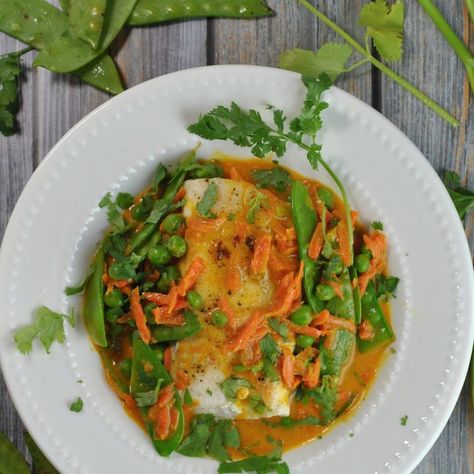 Grouper Fillets With Ginger And Coconut Curry, Grouper Fish Recipes, Grouper Recipe, Grouper Recipes, Grouper Fillet, Hawaii Recipes, Grouper Fish, Coconut Curry Recipes, Seafood Dinners