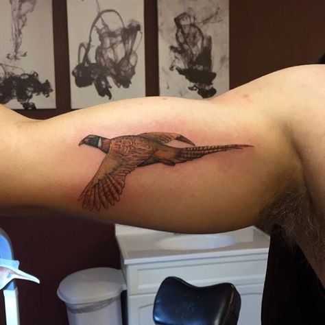 This is a pheasant I did last week. Very pleased with it. #bird #hunting #pheasant #pheasanthunting #pheasants #tattoo #tattoos #ink #inked #inkedup #art #artist #realismtattoo #realism #realistictattoo #realistic Pheasant Tattoo, Logan Tattoo, Gear Tattoo, Cowgirl Tattoos, Hunting Tattoos, My Papa, Deer Hunting Tips, Bike Tattoos, Biker Tattoos