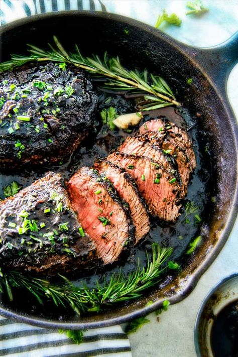 Herb Cream Sauce, Steak Recipes Pan Seared, Balsamic Steak, Sirloin Roast, Top Sirloin, Pan Seared Steak, Top Sirloin Steak, Sirloin Steak, How To Cook Beef