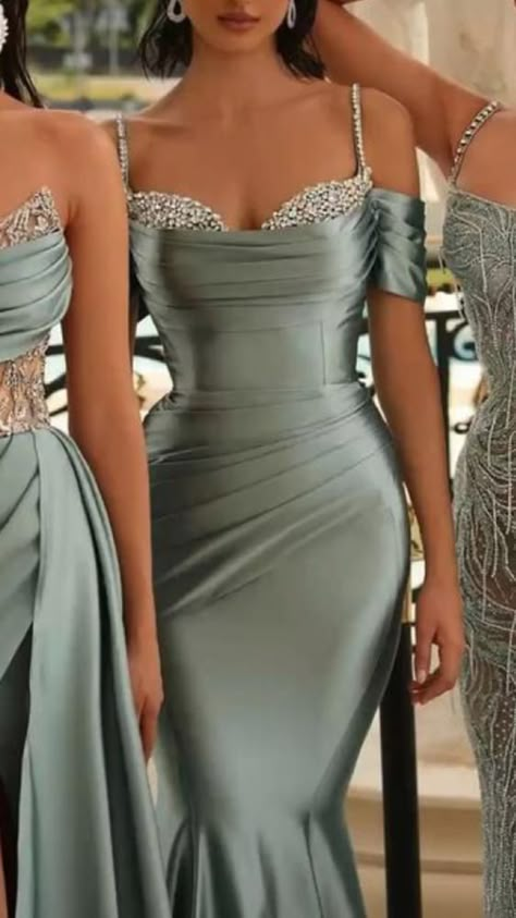 Maid Of Honor Dresses, Red Carpet Dress, Unique Bridesmaid Dresses, Carpet Dress, Unique Bridesmaid, Soiree Dress, Best Dress, Elegant Dresses Classy, Glamour Dress