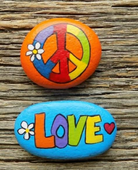 Peace Painted Rocks, Painting Ideas Pumpkin, Peace Painting, Drawing Rocks, Inspirational Rocks, Garden Rock Art, Paint Rocks, Bazaar Ideas, Rock Painting Ideas