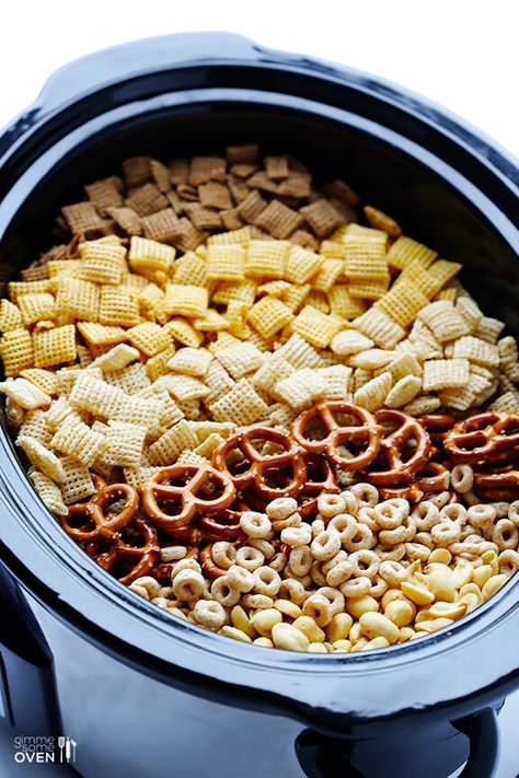 Crock Pot Chex Mix Original, Chex Mix Recipes Original Crock Pot, Homemade Chex Mix Recipe, Homemade Chex Mix, Wheat Chex, Snack Healthy, Chex Mix Recipes, Gimme Some Oven, Snack Mix Recipes