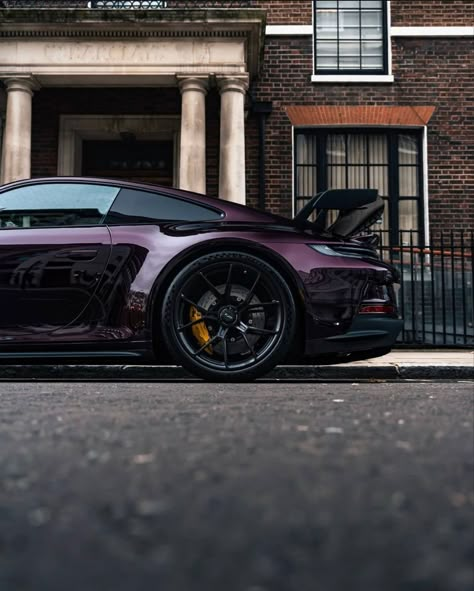 Porsche 992 GT3 painted in paint to sample Amethyst Metallic Photo taken by: @callumbough on Instagram Porsche Gt4, 992 Gt3, Porsche 992, F1 Wallpaper Hd, Porsche Sports Car, Porsche Gt3, Exotic Sports Cars, Street Racing Cars, Cars And Coffee