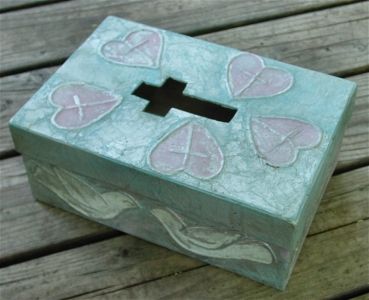 God Box / Prayer Box is a great idea for the whole family to enjoy and use! Prayer Box Diy, Offering Box, Homemade Valentine, Prayer Breakfast, Prayer Stations, Prayer Group, Bible School Crafts, Prayer Box, Serve God