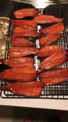 I found this recipe per the request of my daughter. Original poster is Dustin Koracvich. Candied Salmon Recipe, Smoked Salmon Brine, Indian Candy, Smoked Fish Recipe, Recipes With Ingredients, Native American Food, Smoked Salmon Recipes, Beef Jerky Recipes, Smoked Food