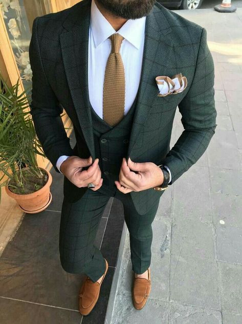 Man Wearing A Suit, Green Suit Men, Pastel Shirt, Stylish Mens Suits, Blazer Outfits Men, Man In A Suit, Slim Fit Suit Men, Formal Men Outfit, Classy Suits