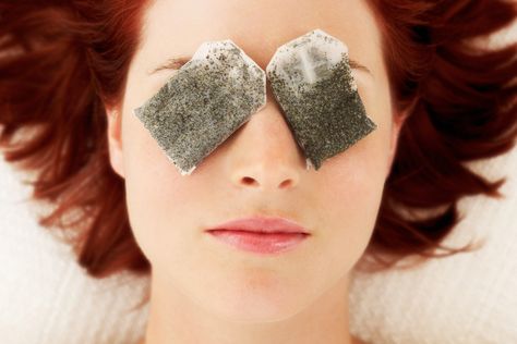 Lots of reading or screen time can leave your eyes tired, dry, and achy. Find out what you can do to ease eye fatigue. Puffy Eyes Remedy, Used Tea Bags, Irritated Eye, Makeup Tip, Dark Circles Under Eyes, Beauty Remedies, Undereye Circles, Tired Eyes, Puffy Eyes