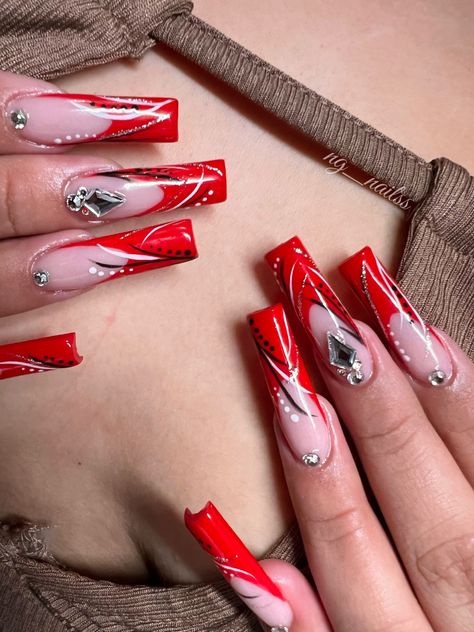 90s Red Nails Acrylic, 90s Nails Acrylic Design, Y2k Tapered Square Nails, 2000s Nails Acrylic Red, 90 Nail Designs, 90s Inspired Nails Acrylic, 90 S Nails, 90s Style Nails Acrylic, Acrylic Nails Inspo Coffin