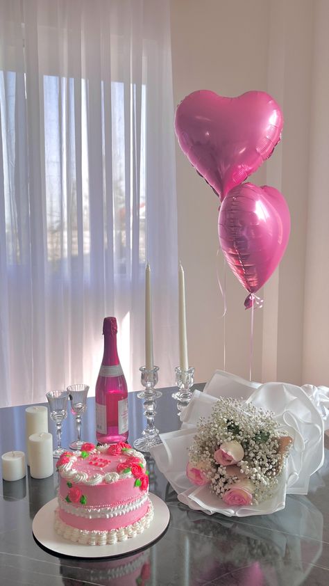 Decor Ideas Birthday, Decoration Ideas Birthday, Birthday Decor Ideas, Birthday Decors, Birthday Decoration Ideas, Surprise Birthday Decorations, Birthday Decorations At Home, Happy Birthday Decor, Birthday Room Decorations