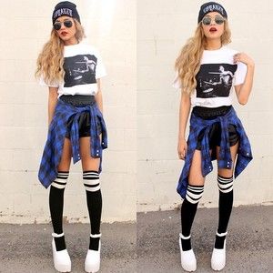 just swagging Country Concert Outfit Winter, Knee High Socks Outfit, Look Hip Hop, High Socks Outfits, Hip Hop Mode, Hip Hop Dance Outfits, Socks Outfit, Striped Knee High Socks, Dance Outfit