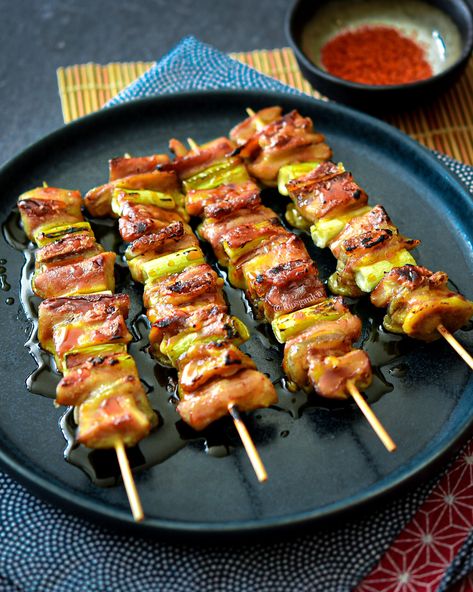 Vegan Yakitori Skewers — Rio's Garden Yakitori Aesthetic, Japanese Food Party, Vegan Yakitori, Food Reference Photos, Vegan Skewers, Vegetarian Canapes, Japanese Yakitori, Skewered Chicken, Vegan Japanese Food