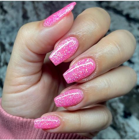 Ballerina Nails Pink Glitter, Glitter Pink Nail Designs, Neon Pink Sparkle Nails, Bright Pink Sparkle Nails, Pink Glittery Nails Sparkle, Barbie Pink Glitter Nails, Sparkly Glitter Nails, Pink Glitter Valentines Nails, Pink Sparkle Nails Short