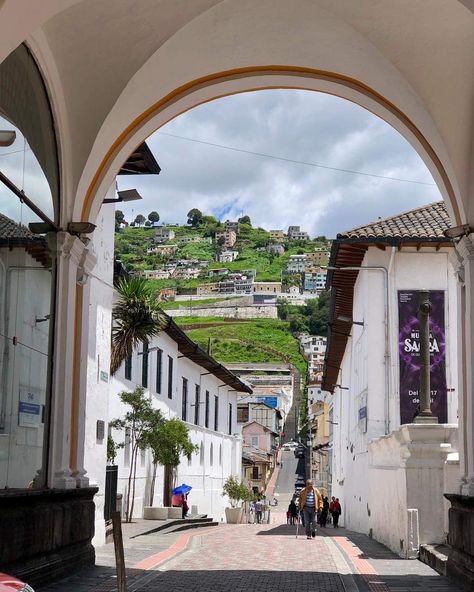 Colombia Trip, Beautiful Places On Earth, Quito, Most Beautiful Places, Ecuador, Beautiful Places, Most Beautiful, Amigurumi, Tattoos