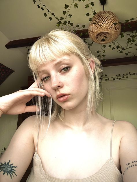 micro bangs platinum blonde tattoo inspo septum nostril aesthetic Platinum Blonde Hair With Fringe, Blond Micro Bangs, Blonde Microbangs, Blonde Straight Bangs, Micro Bangs Blonde Hair, Long Hair With Micro Bangs, Baby Bangs Blonde, Blonde Micro Bangs, Blonde Baby Bangs