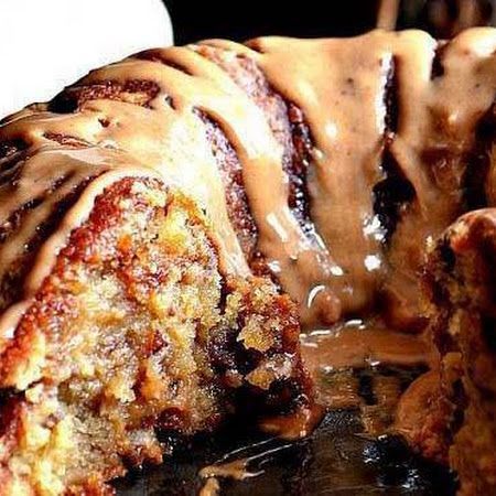 Brown sugar pound cake with caramel drizzle, fo sizzle my drizzle!: Caramel Pound Cake Recipe, Caramel Pound Cake, Brown Sugar Pound Cake, Brown Sugar Caramel, Recipe Photo, Recipe Cake, Pound Cakes, Cake Photo, Sugar Cake