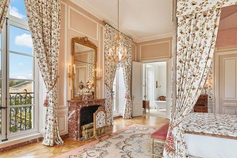 Saint James Paris, Parquet Versailles, Chateau Hotel, Palace Of Versailles, Period Furniture, Hotel Decor, Louis Xvi, Architectural Digest, Design Firms