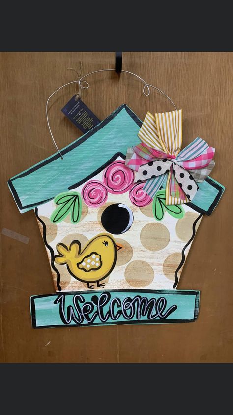 Kitchen Wall Art Diy, Yarn Crafts For Kids, Scrap Wood Crafts, Painted Wooden Signs, Doodle Art Flowers, Wooden Signs Diy, Door Signs Diy, Hello Kitty Crafts, Summer Door Hanger