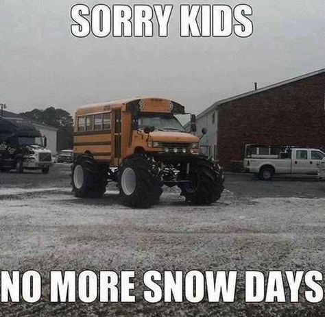 26 Randomly Awesome Images - Funny Gallery Meanwhile In Canada, Truck Memes, Truck Quotes, Humor Mexicano, Snow Days, Minions Quotes, Dump A Day, Epic Fails Funny, Memes Sarcastic