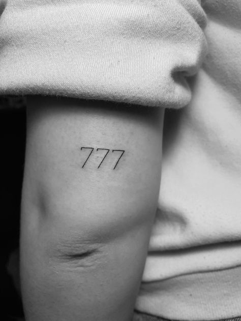 Tatoo 77 Tattoo Number, Angle Numbers Tattoo, 77 Tattoo, Angle Numbers, Above Knee Tattoo, Numbers Tattoo, Number Tattoos, Tattoo Women, Knee Tattoo