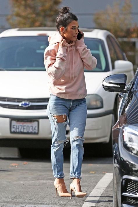 Homecoming 2023, Casual Baddie, Estilo Kardashian, Kourtney Kardashian Style, Kardashian Outfit, Chique Outfits, Pastel Outfit, Elegante Casual, Fall Wear