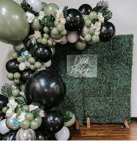 15th Birthday Decorations, Balloon Arch Diy, Balloons Galore, Deco Ballon, Black Balloon, Backyard Birthday, Elegant Baby Shower, Green Balloon, Birthday Balloon Decorations