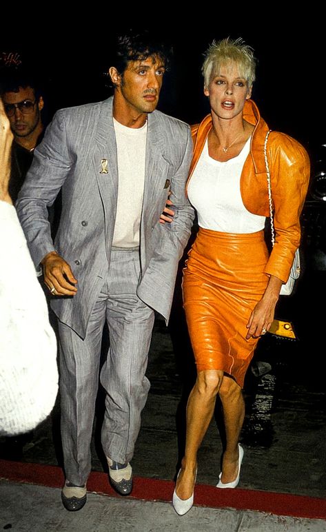 Sylvester Stallone and Brigitte Nielsen in Hollywood (1987) Brigitte Nielsen, Hollywood Couples, Red Sonja, Sylvester Stallone, Moda Vintage, Hollywood Actor, Famous Celebrities, 80s Fashion, Hollywood Stars