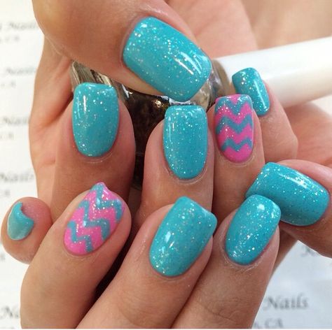 Pedicure Designs Toenails, Turquoise Nails, Cute Gel Nails, Nails 2023, Pretty Nail Art, Easter Nails, Pink Nail, Sparkly Nails, Dipped Nails