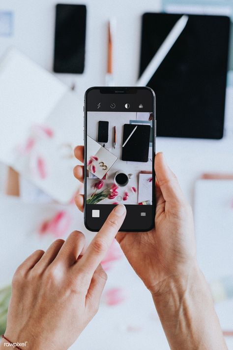 Blogger taking a photo with a mobile phone mockup | premium image by rawpixel.com / Felix Hand Holding Phone, Holding Phone, Free Laptop, Pink Mobile, Mobile Mockup, Phone Mockup, Mobile Phone Covers, Digital Tablet, Mobile Phone Repair