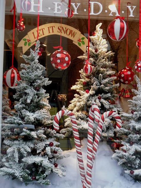 35 Wonderful Christmas Window Display Ideas On A Budget | Home Design And Interior Christmas Shop Displays, Winter Window Display, Christmas Shop Window, Holiday Window Display, Window Display Retail, Christmas Village Sets, Decoration Vitrine, Store Window Display, Store Window Displays