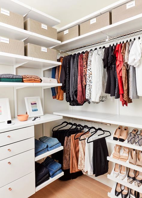 2020 Real Simple Home Tour: Bedroom Closet Pallet Deck Diy, Maximize Closet Space, Ideas Closet, Organized Closet, Utility Closet, Double Closet, Tiny Closet, Closet Organizing Systems, The Home Edit